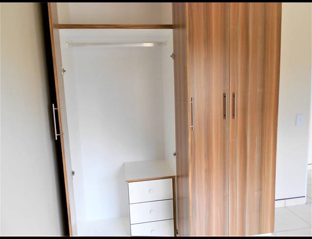 2 BEDROOM FLAT TO LET IN HOWICK CENTRAL